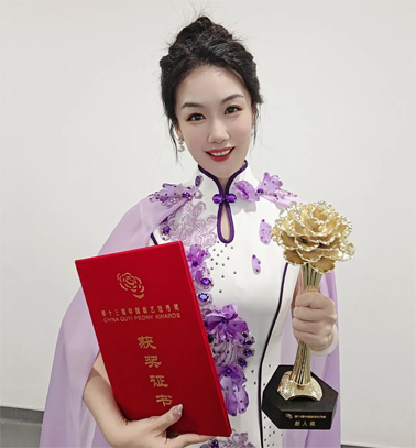 以“非遺”傳唱“非遺” ！梧州粵曲演員鐘杏沂摘“牡丹”